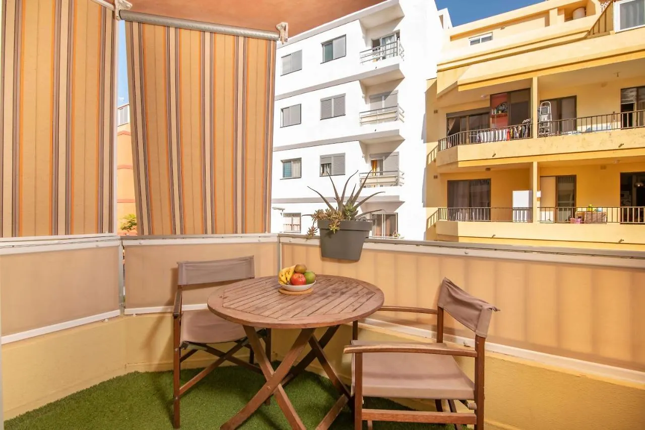 Apartamento alquilaencanarias El Medano, Halley, terrace&beach El Médano