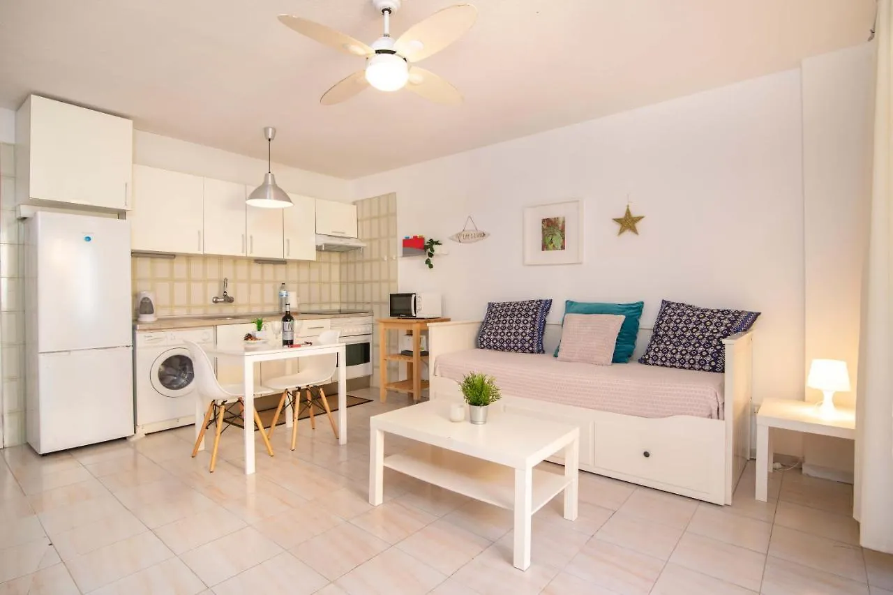 Apartamento alquilaencanarias El Medano, Halley, terrace&beach España